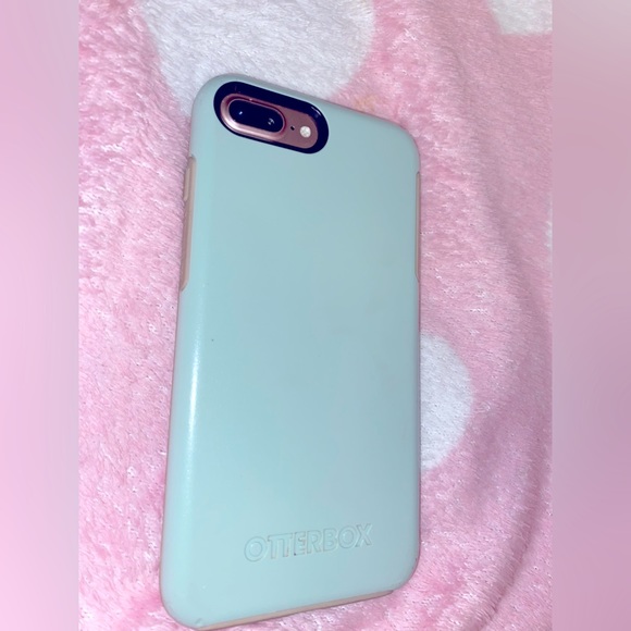 Turquoise slim Otterbox iPhone 7plus - Picture 3 of 3